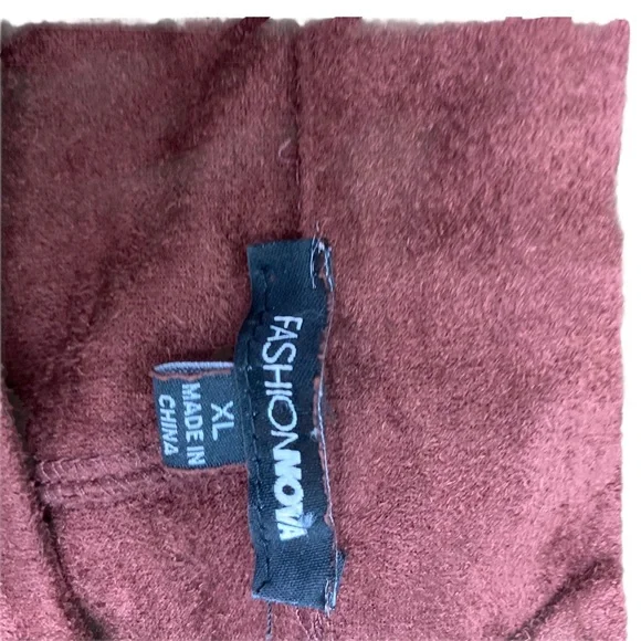 Fashion Nova Off-Shoulder Belted Jacket Suede Like Maroon Gold hardware Zip XL - Picture 10 of 10